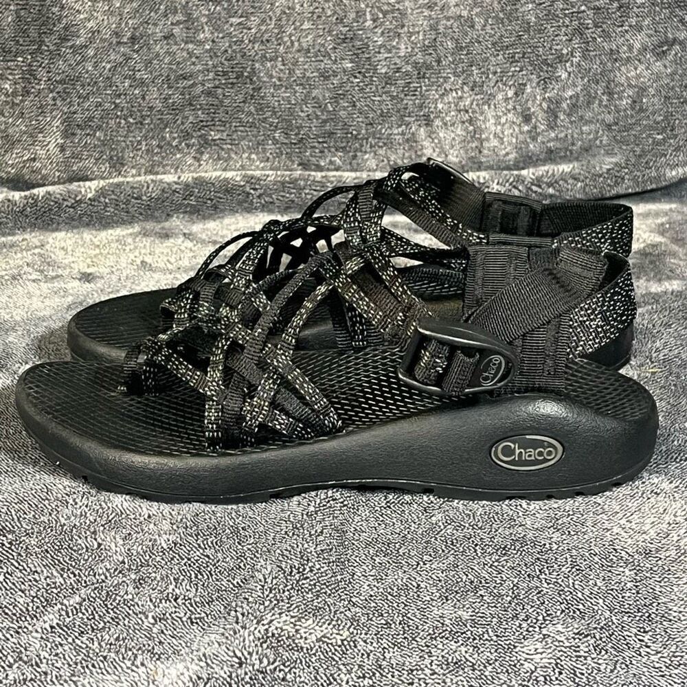 Chaco ZX3 Black/White Three Strap Classic Toe Loop Sport Sandals Women's 6